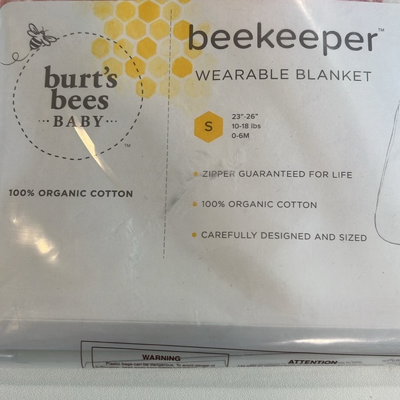 Burt's Bees - Wearable Blanket with Floral Design, 6m - Picture 2 of 3